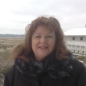 Meet your Posher, Melynda